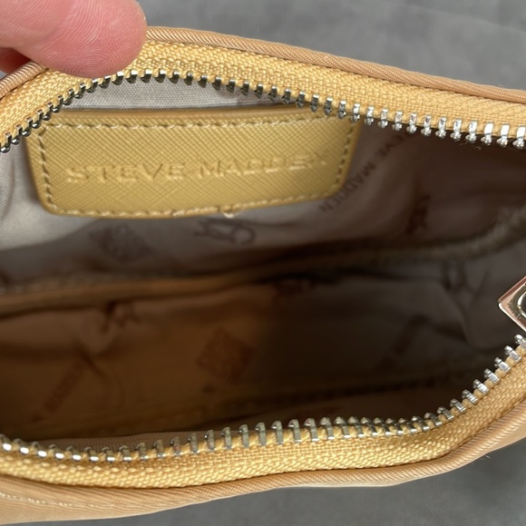 STEVE MADDEN ~ Bpaula Nylon Shoulder/Handbag ~ Beige ~ NWT! - Picture 9 of 9